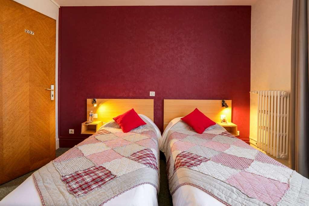 Brit Hotel Terminus Angoulême Стая снимка